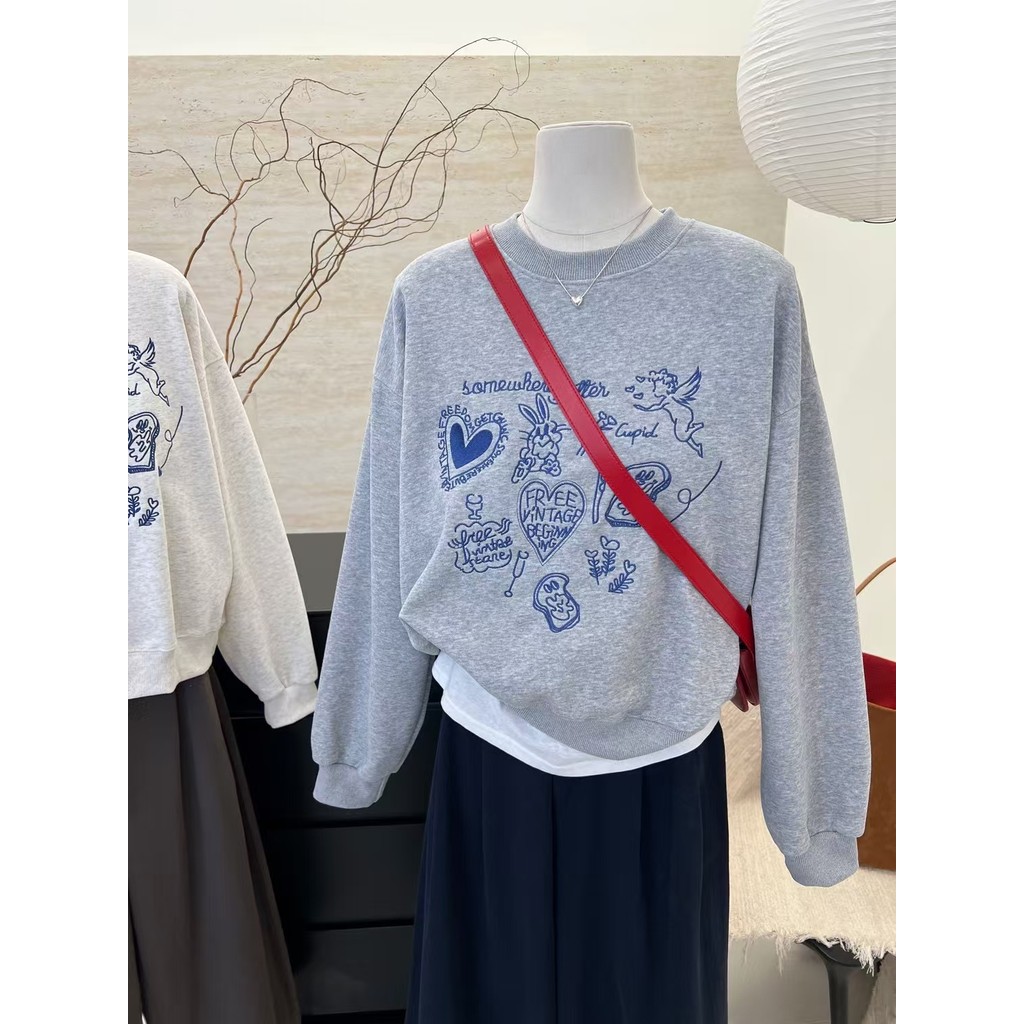 [สินค้าใหม่ขายดี] ต้นฤดูใบไม้ร่วง Retro Heavy Industry Graffiti Heart เย็บปักถักร้อยสบายๆ High-End คอกลม Swe