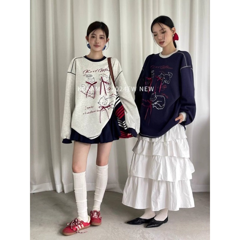 แมวน่ารักธนูสามมิติเสื้อยืดแขนยาวของผู้หญิงนางแบบฤดูใบไม้ผลิและฤดูร้อนสไตล์การออกแบบที่มีความยาวปานกลางด้านบนหลวม