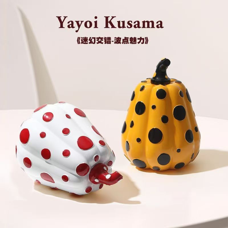 Yayoi Kusama Polka Dot ฟักทองพิธีขึ้นบ้านใหม่ตกแต่งสร้างสรรค์ตู้ทีวีห้องนั่งเล่นทางเข้าห้องนอนเดสก์ท็อปตกแต่งนุ่ม