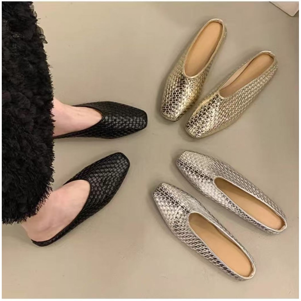 One for all พร้อมส่งจากไทย TX653 รองเท้าเเตะแบบสวม ส้นเเบน หัวเหลี่ยม สไตล์เกาหลี สำหรับผู้หญิง