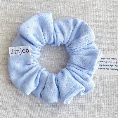 Jinjoo S02 ยางรัดผม Pastel Polka Dreams ผ้าเกรดดี  ลายจุด polka dot สีสันน่ารัก  มี 4 สี  ขนาด 10.5 cm. เหมาะกับคนผมบาง - รูปที่ 2