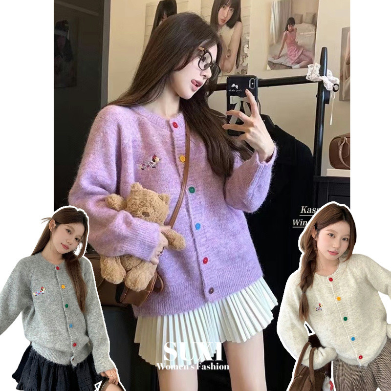 ซูซี ปุ่มที่มีสีสันออกแบบเย็บปักถักร้อยถักคาร์ดิแกนเสื้อกันหนาวเสื้อถักผู้หญิง 241008