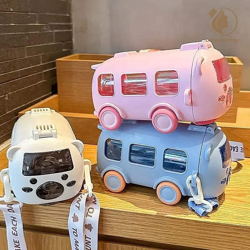 [วิชาพลศึกษา] 500มิลลิลิตรน่ารักขวดน้ําแบบพกพาที่มีสายคล้องไหล่เด็กรถฟางถ้วยน้ํารถบัสรูปร่างเด็กขวดน้ําดื่มถ้วย ไทย