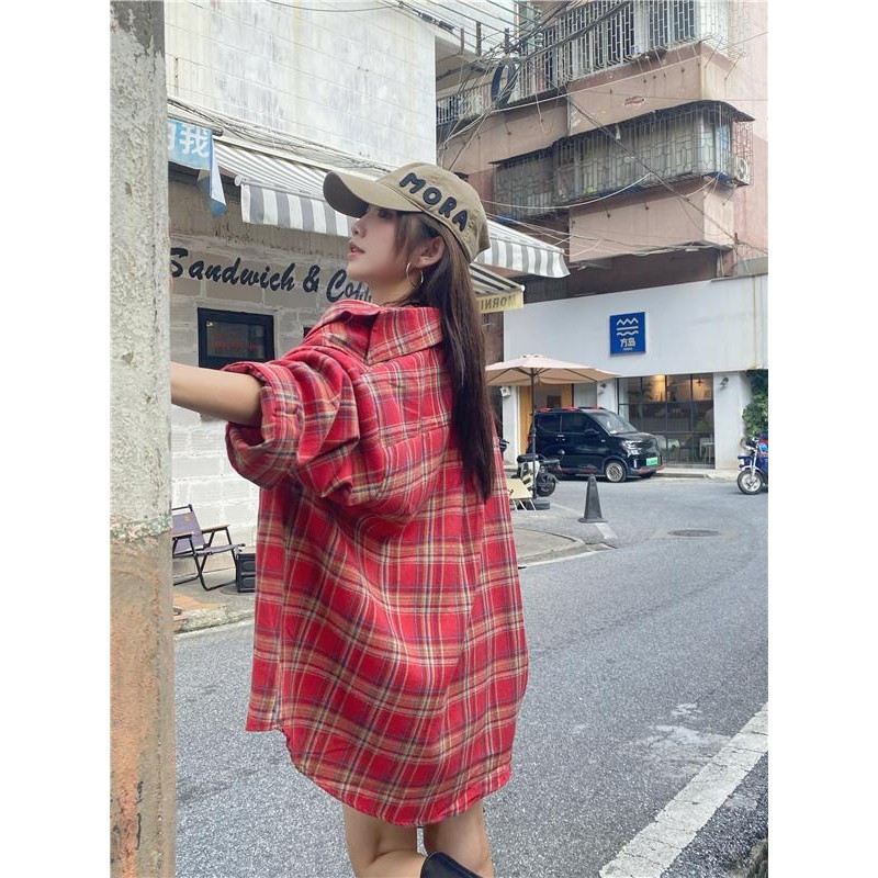 KOKO#เสื้อเชิ้ตลายสก๊อตสีแดง แขนยาวปกเสื้อแฟชั่นหลวมน่าสนใจ สำหรับสาวๆ ที่ชอบสไตล์วินเทจ #W514