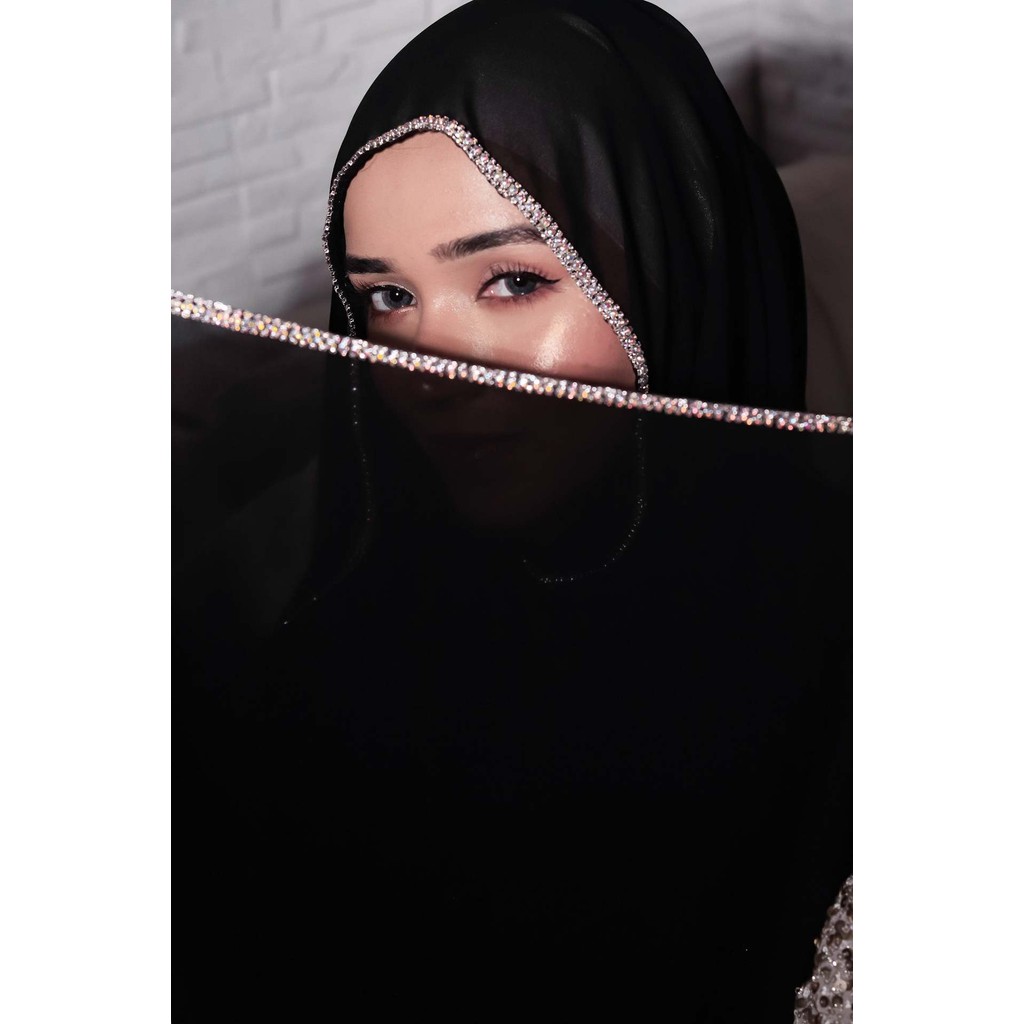 เงาคริสตัลขอบชีฟอง Hijab ผ้าพันคอผ้าพันคอผ้าพันคอ Headwraps สําหรับผู้หญิง Foulard En Mousseline Hijabs สําหรับผู้หญิง Turban Femme