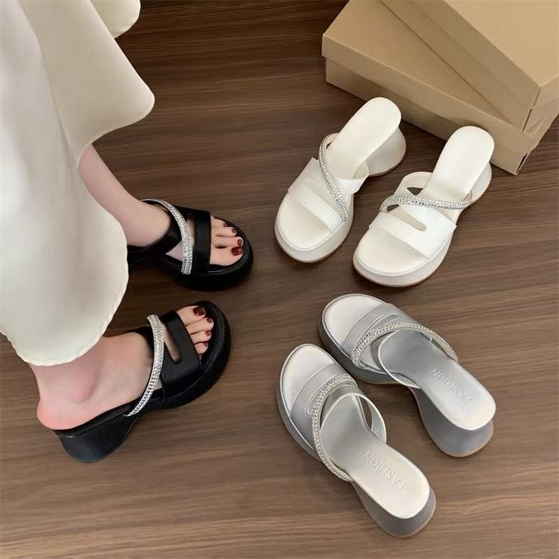 One for all พร้อมส่งจากไทย TX652 รองเท้าแตะส้นสูง พลอยเทียม หนา3นิ้ว ฤดูร้อน สไตล์เกาหลี สำหรับผู้หญิง