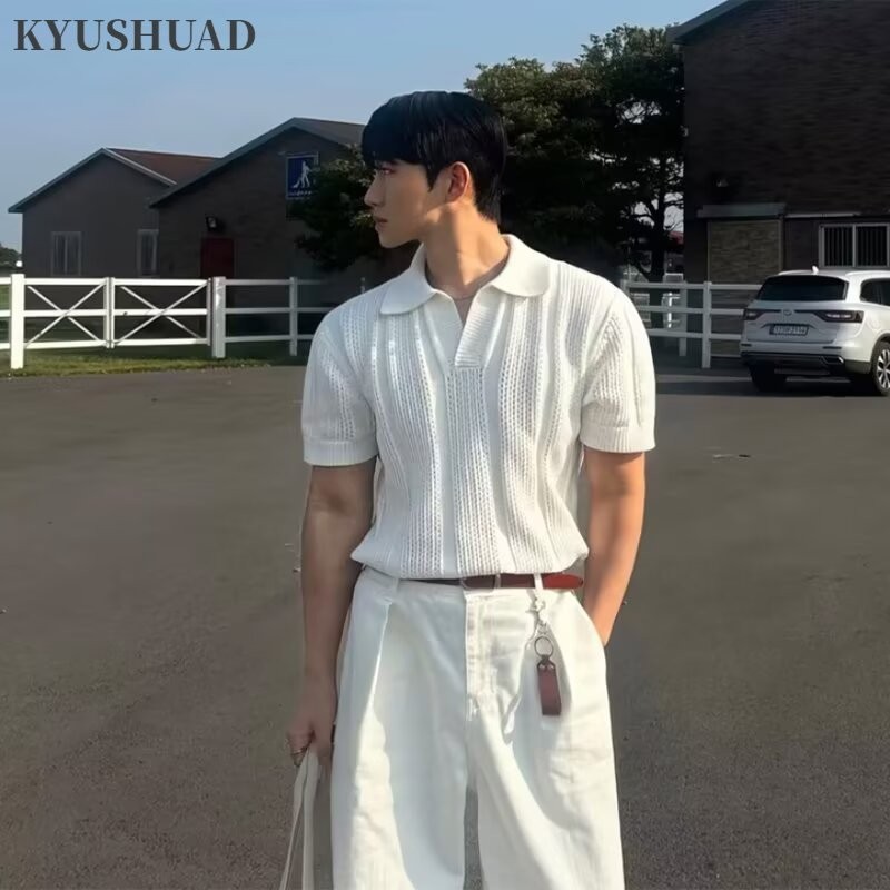 KYUSHUAD คิวชวด ใหม่เสื้อโปโลผู้ชายเวอร์ชั่นเกาหลีย้อนยุคลําลองการออกแบบระดับไฮเอนด์ที่มีเนื้อตาข่าย