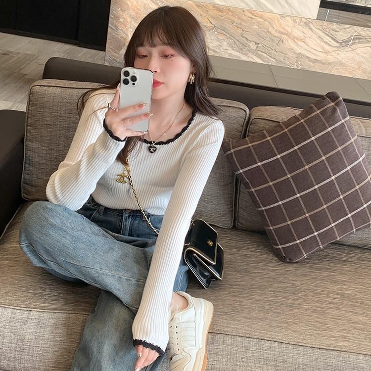 เสื้อยืด ลูกไม้ สีคอนทราสต์ สำหรับผู้หญิง ทรงสลิมฟิต คอกลม แขนยาว เหมาะสำหรับฤดูใบไม้ร่วง มาใหม่ สไตล์กระเป๋าเป้สะพายหลั - รูปที่ 3