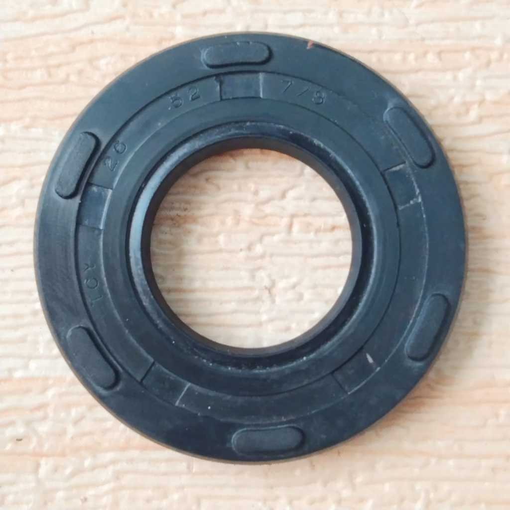 SIL ซีลน้ํามัน RUG AS LARGE TS125 TS 125 (26X52X7/8)