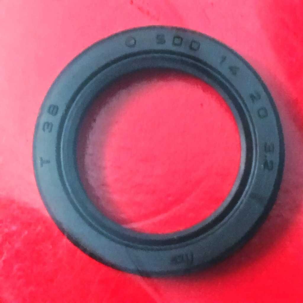 NOS/OIL SIL SEAL MAGNET MAGNET (14X20X3.2) HONDA WIN GRAND ORIGINAL 100% ( 91202-GK4-722)