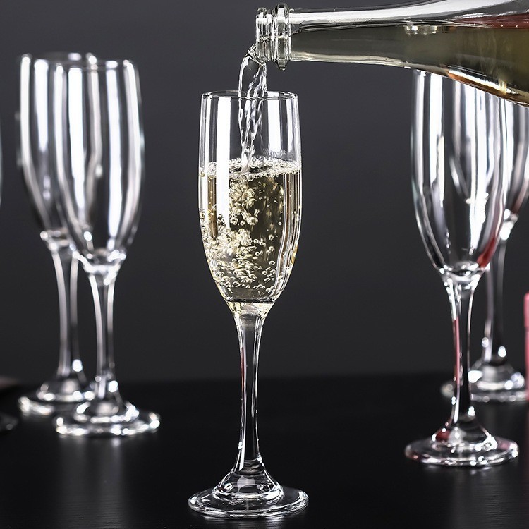 แก้วแชมเปญใส CHAMPAGNE แก้วไวน์ขาว ดีไซน์สวย หรูหรา ขนาด185 ml
