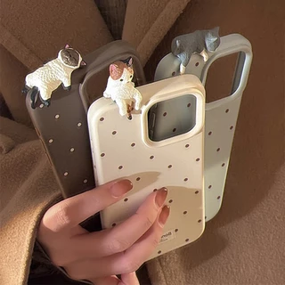 แมวคลาน 3D น่ารักเหมาะสําหรับเคสโทรศัพท์ IPhone 16 Apple 15promax/13/14/12 Minimalist Polka Dot Soft Shell