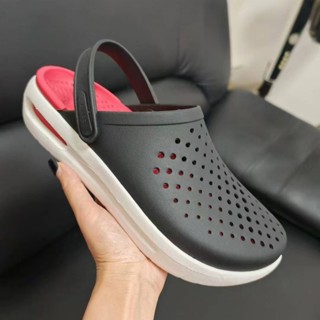 CROCS จระเข้ ใหม่ผู้ชาย อย่างแท้จริง ผู้หญิงคู่น้ําหนักเบารอ…