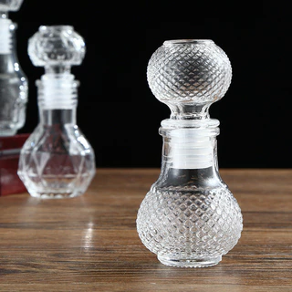 ขวดแก้วจิ๋ว 50ml แก้วคริสตัล หลายแบบ พรีเมี่ยม สวย ด้วยจุกแก้ว ขวดน้ำหอม ไวน์ เหล้า #AK-0003