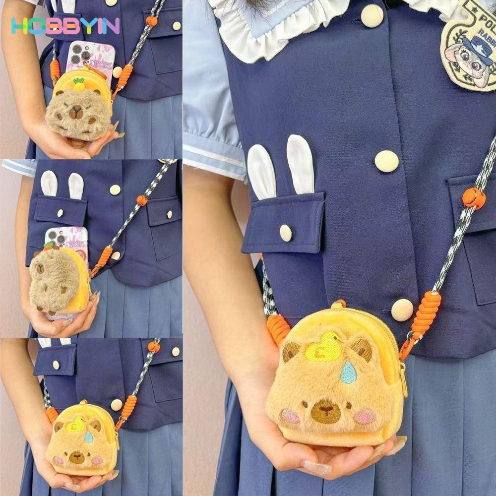 HOBBYIN กระเป๋าสตางค์ตุ๊กตาอะนิเมะ Capybara กระเป๋าใส่เหรียญ Creative น่ารักการ์ตูนอเนกประสงค์ กระเป๋าเก็บหูฟัง