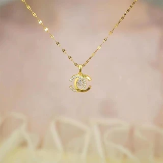 สร้อยคอเหล็กไทเทเนียม 18K Gold-Plated C-Shaped จี้สร้อยคอ Clavicle Chain ขายร้อนสร้อยคอหญิง ins อารมณ์ Clavicle Chain คอ