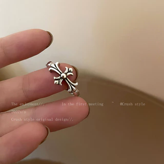 แฟชั่นผู้หญิงเครื่องประดับ Retro Alloy Silver Cross Star (เส้นผ่าศูนย์กลางประมาณ 1.7 ซม.)Finger Ring