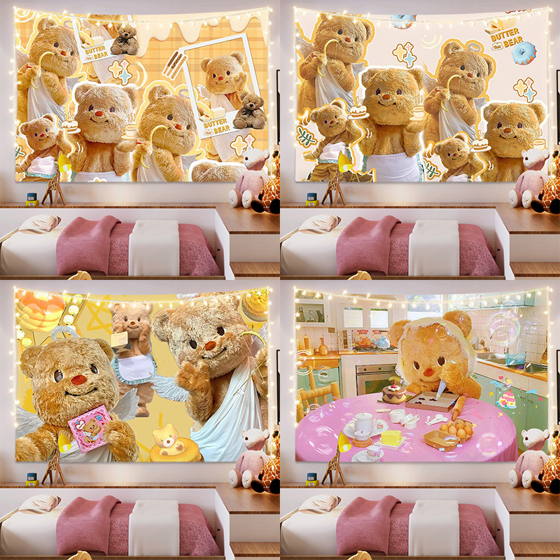 จัดส่งจากไทย ผ้าพื้นหลังหมีเนย Agirl การ์ตูนอนิเมะ หมีน่ารัก ผ้าแขวน Ins สำหรับห้องนักเรียน ตกแต่งบ้านเช่า ผ้าผนัง