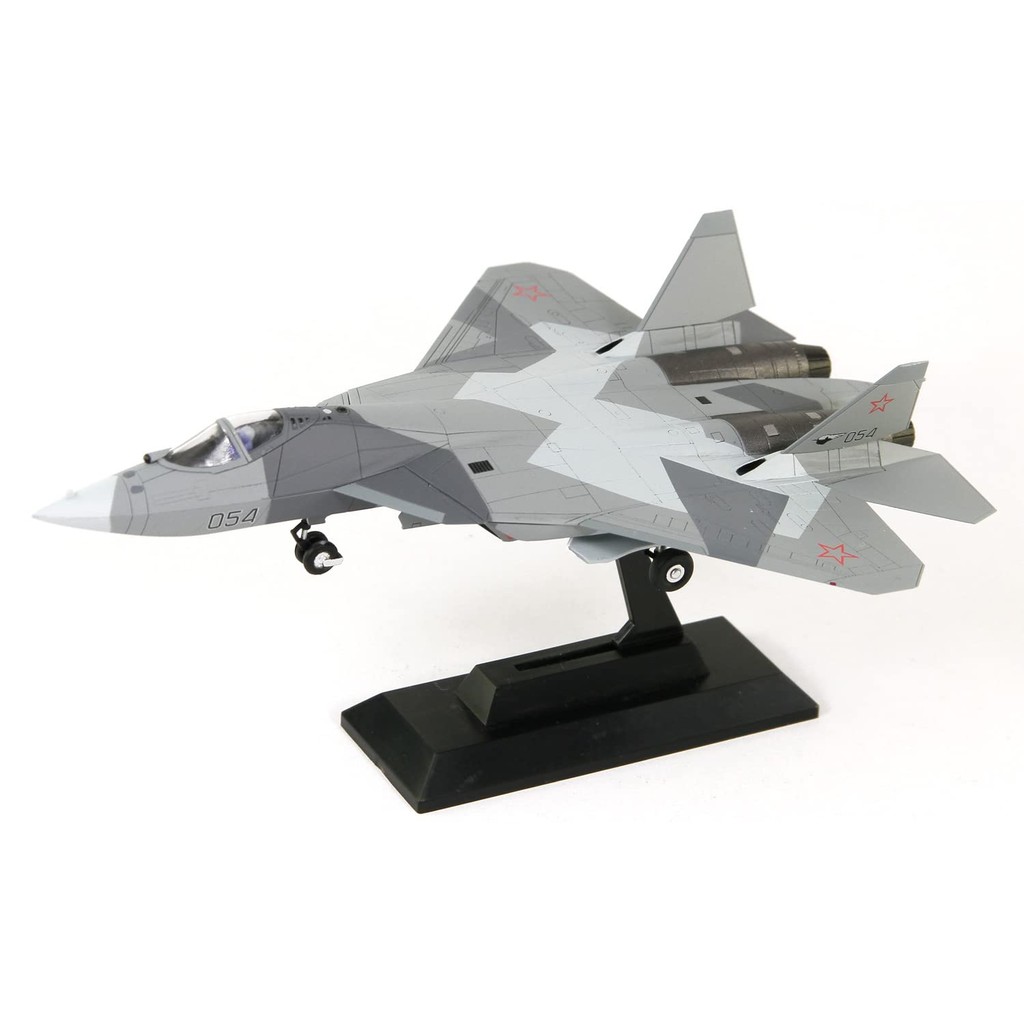 Pit Road 1/144 SN Series Russian Air Force Fighter Su-57 Plastic Model SN21 Molded Color