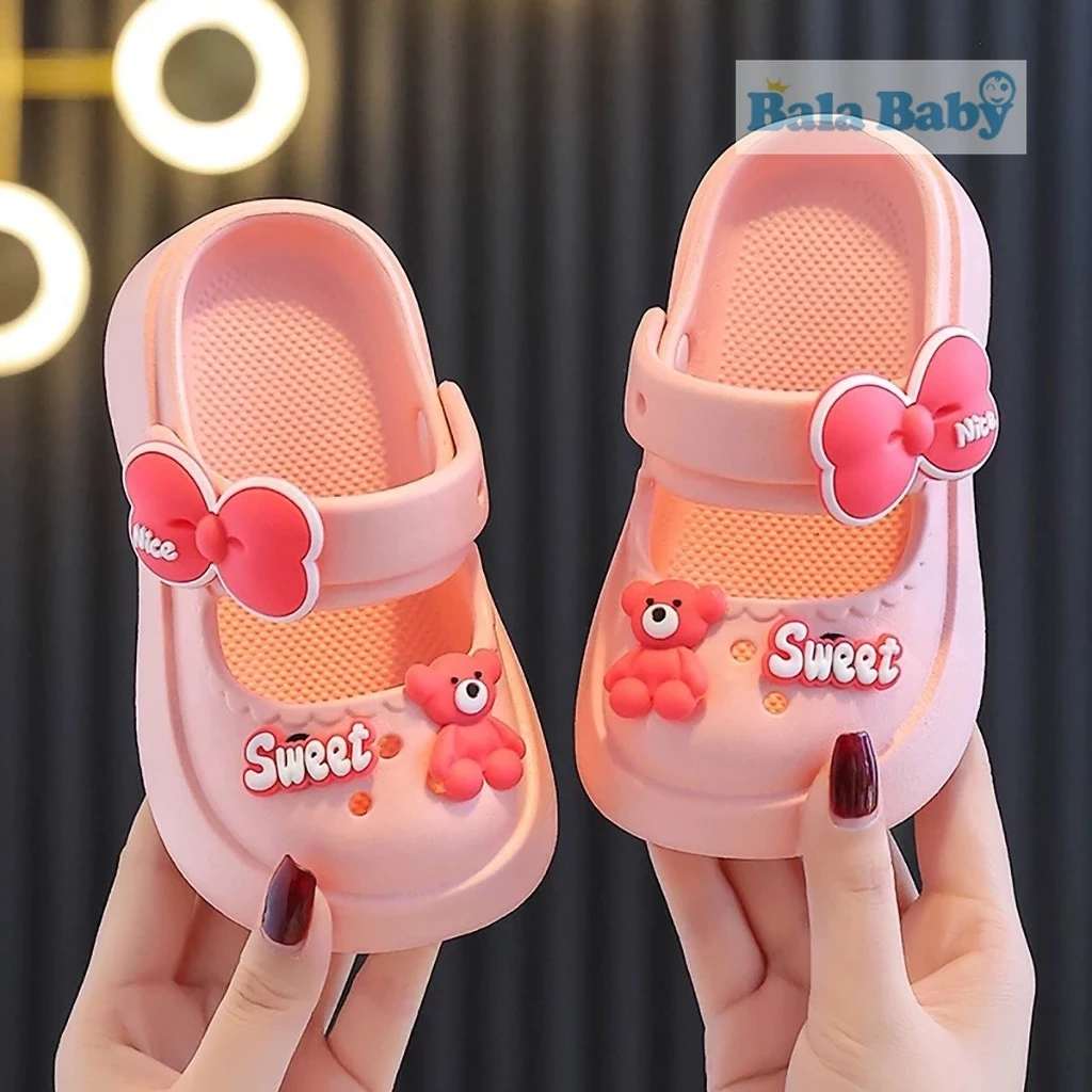 ใหม่ รองเท้าแตะเด็กผู้หญิง รองเท้าหมีเบอร์รี่ รองเท้าหัวโตแฟชั่น ลายน่ารักๆ วัสดุEVA DDX29 thumbnail 8