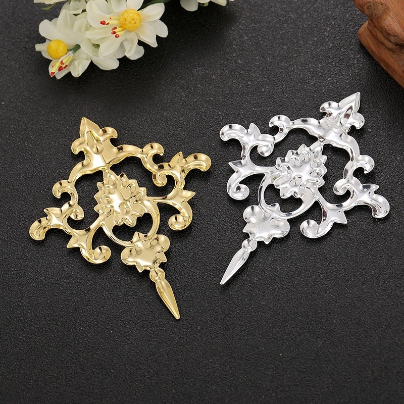 ดอกไม้รูปดาวรูปกากบาท76*98มม. แผ่นเหล็กลายนูนขนาดใหญ่ DIY เครื่องประดับผมชุดโบราณเครื่องประดับผมเครื่องประดับศีรษะเจ้าสาว xsi5 kzuq
