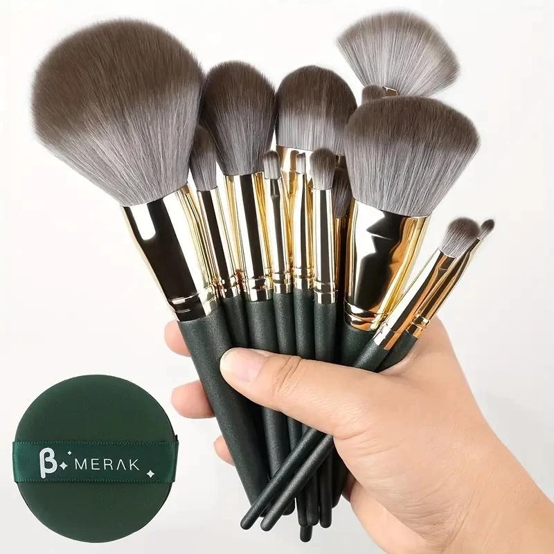 [กรุงเทพฯ ได้ส่งแล้ว]แปรงแต่งหน้า 14 ชิ้น Professional Brush Set Green Soft Powder Foundation Face Eye Brow Shadow