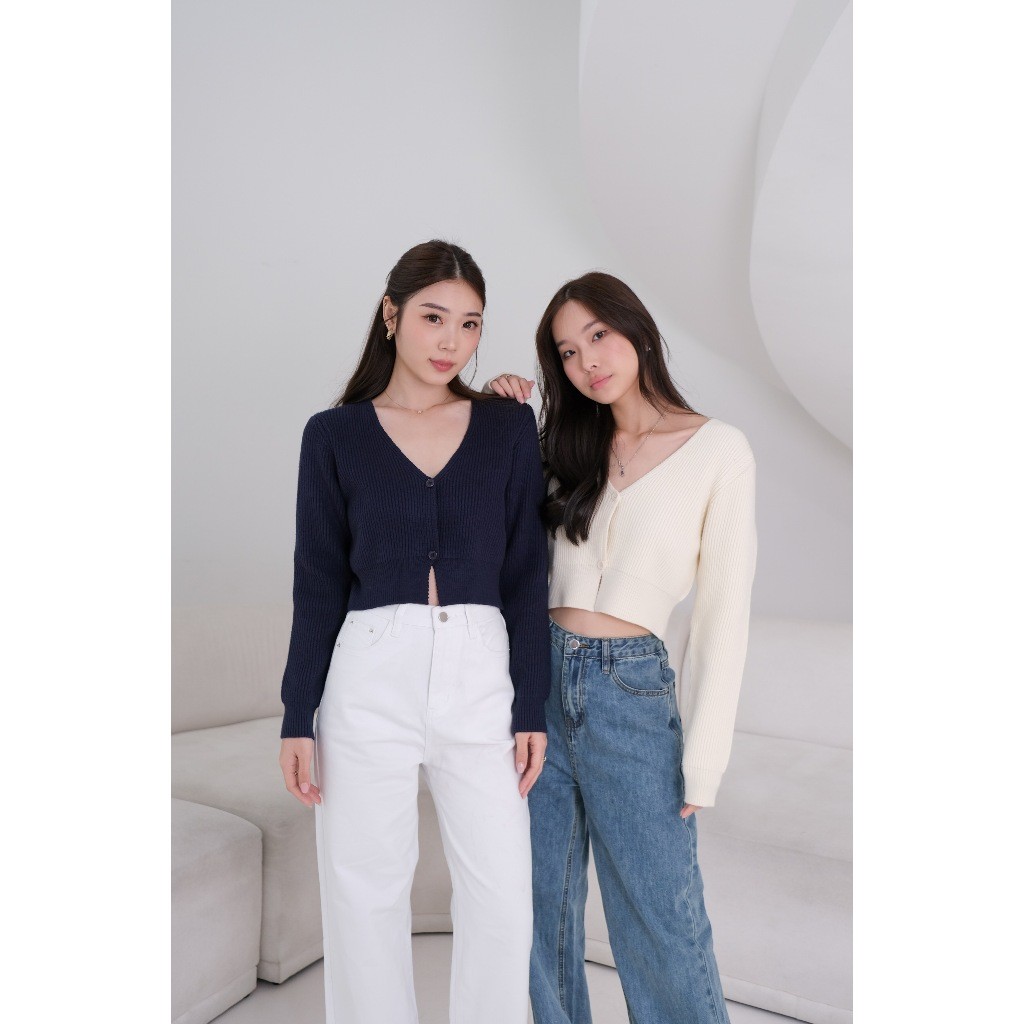 [KN168] | ท็อปส์ซูผู้หญิง / ถักด้านนอก / เสื้อเบลาส์ / เสื้อถักลําลองผู้หญิง / สไตล์เกาหลี [ลาวาเนีย