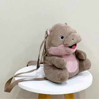 🦛COD🐷 กระเป๋าสะพายคู่การ์ตูนน่ารัก moo deng plush หมูเด้ง รูปร่าง จุของได้เยอะ สําหรับผู้หญิง