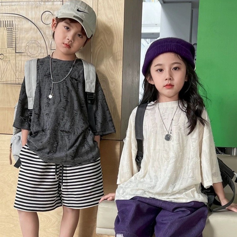 Kidเสื้อยืดรอบคอแขนสั้นบางหลวมTเสื้อธรรมดาHole Breaking Design Topsแฟชั่นเด็กสาวUnisexสวมใส่