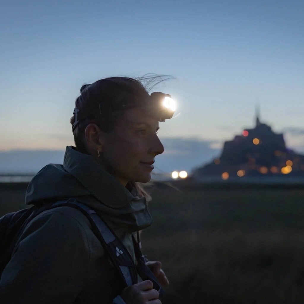 Ledlenser HF8R Core ไม่ว่าคุณจะต้องทำอะไรให้สำเร็จในสถานการณ์ที่มืดมนจะทำให้ง่ายขึ้นมากเมื่อคุณมี HF