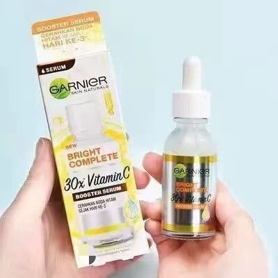 Thailand Garnier Garnier Essence Niacinamide 377 Brighten Skin Tone ลดสิว Marks Essence 30ml/3.14159