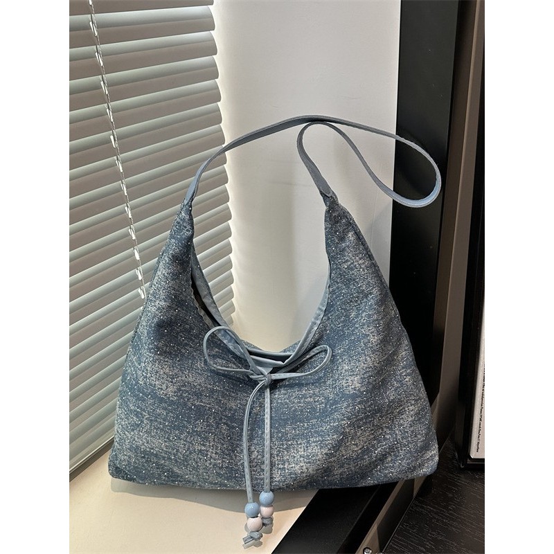 ความจุขนาดใหญ่พร็อพใต้วงแขนใหม่โบว์กระเป๋าสะพายกระเป๋าผ้ายีนส์สบายๆ