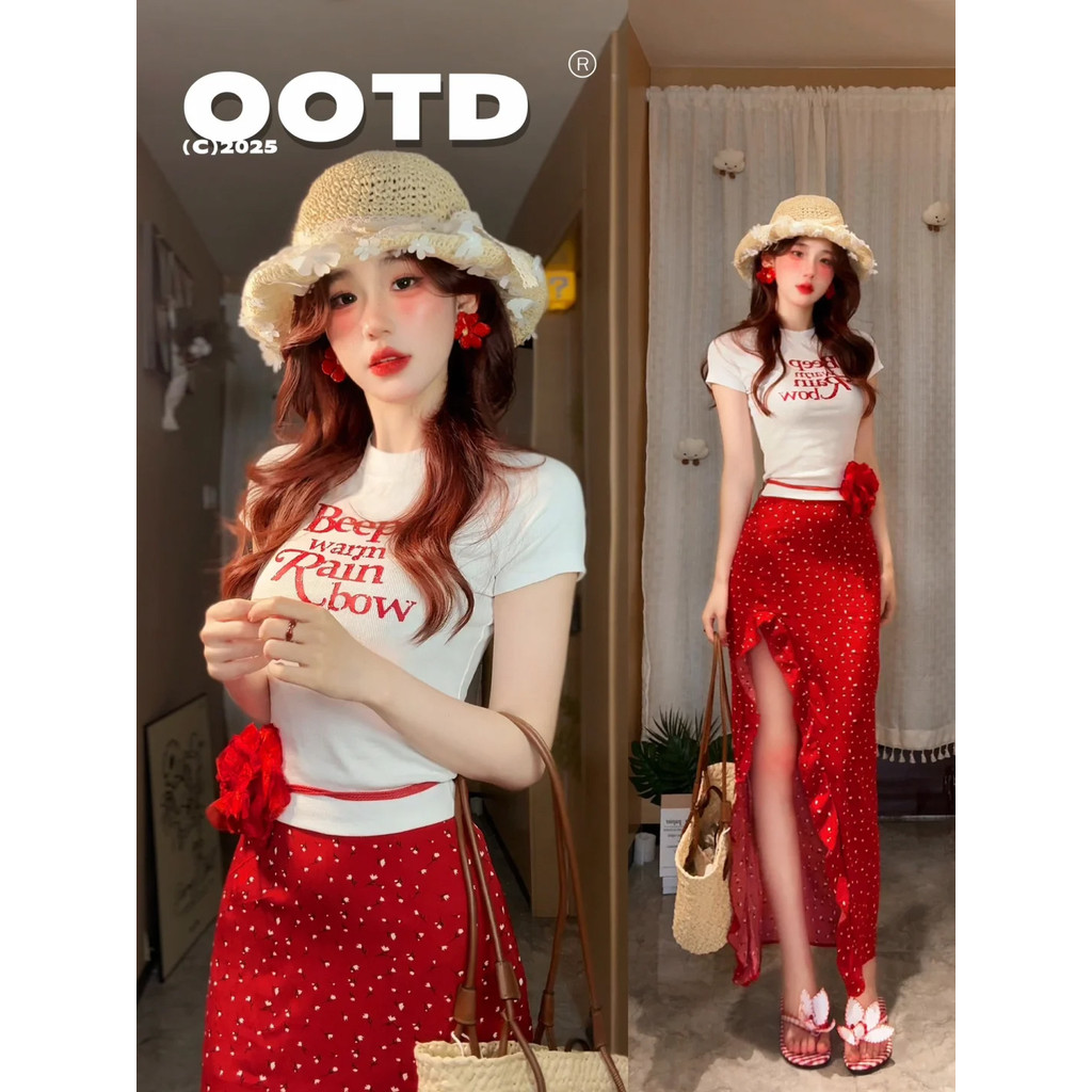 ❤สไตล์เกาหลีหวานเผ็ดสไตล์ฤดูร้อนสไตล์ใหม่สไตล์เกาหลีสาวร้อนพิมพ์เสื้อยืดแขนสั้นเอวสูงกระโปรงดอกไม้แยกชุดสองชิ้น