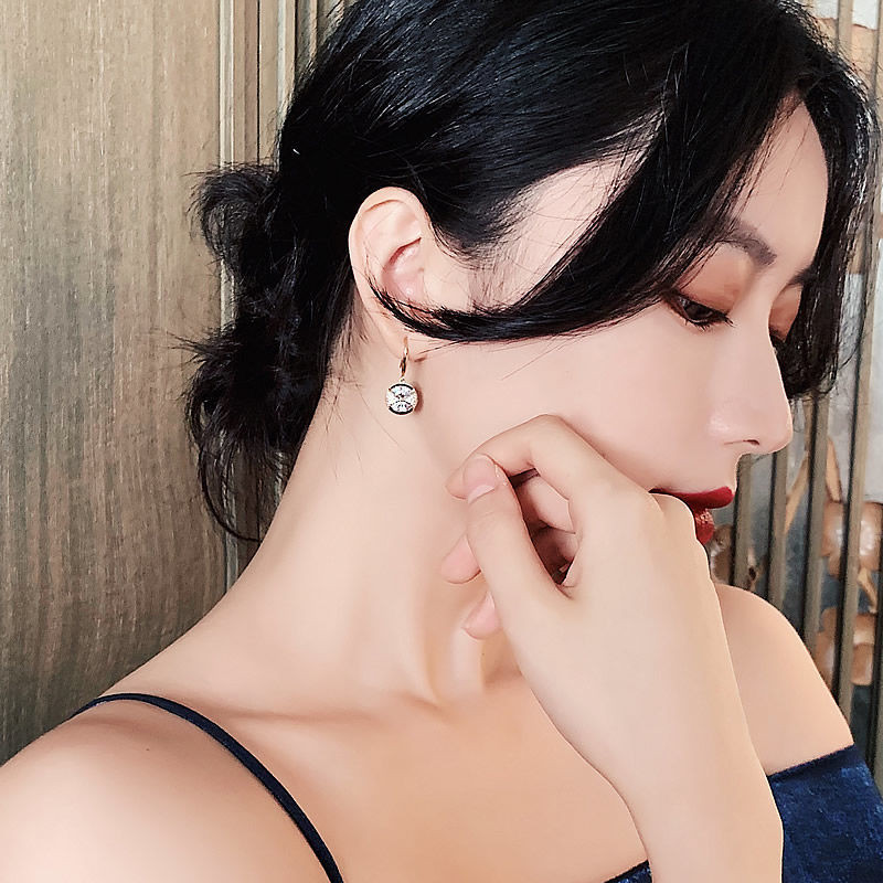 [GG] ต่างหูเพชรขนาดใหญ่ทรงกลมต่างหูเพทายสุภาพสตรีอุปกรณ์เสริมเลียนแบบภูมิแพ้ - รูปที่ 2