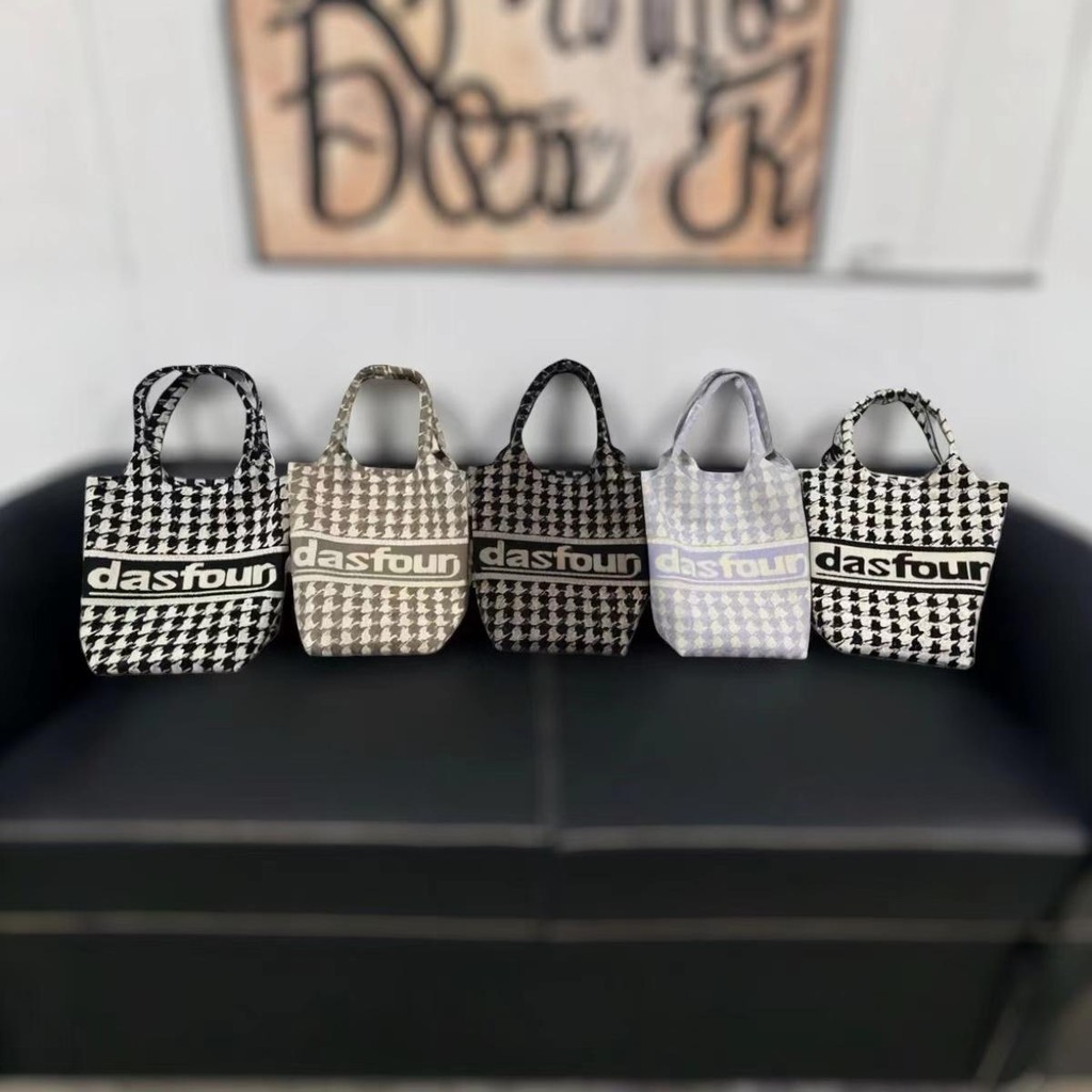 【พร้อมส่ง】miss bag fashion1 กระเป๋าช๊อปปิ้งไฮโซทอลายริ้ว กระเป๋าทรงสวย