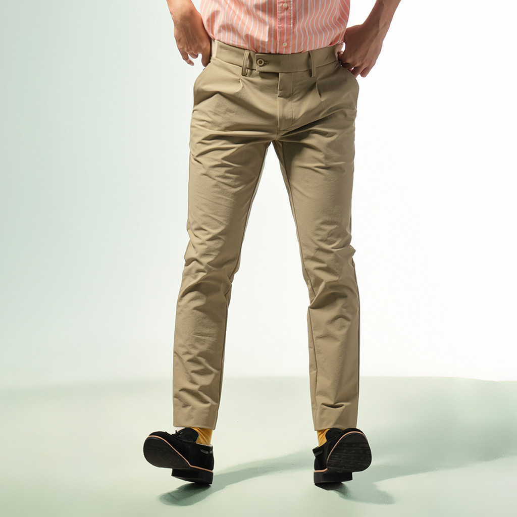 era-won กางเกงขายาว เอวยางยืด รุ่น GOLF FABRIC PANTS (065V9) สี Khaki