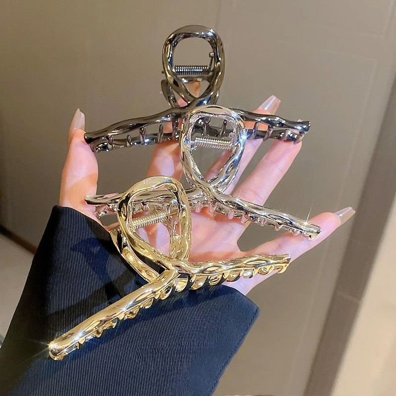 คลิปฉลามผมเฉพาะแบบเรียบง่ายสไตล์เย็น