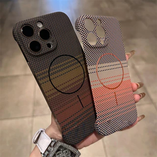 เคสโทรศัพท์แม่เหล็กคาร์บอนไฟเบอร์บางเฉียบสําหรับ iPhone 16 15 14 Plus 13 12 11 Pro Max Frameless Kevlar Texture PC Hard Cover
