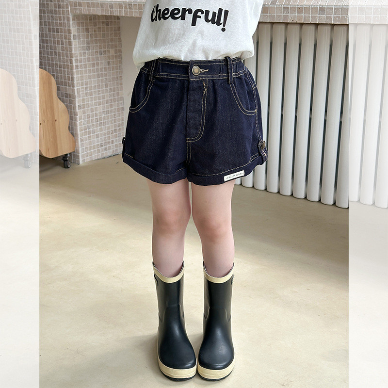 เด็กกางเกงขาสั้นผ้ายีนส์สาวฤดูร้อนเวอร์ชั่นเกาหลีสบายๆทุกการแข่งขันกางเกงแฟชั่น