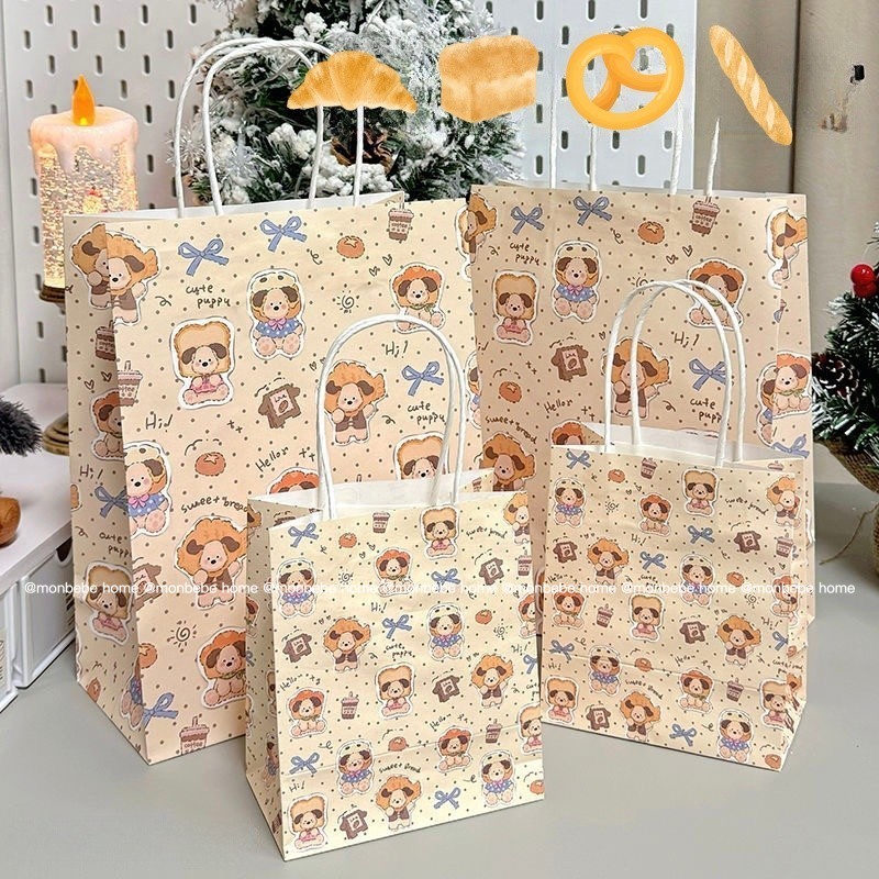 ถุงกระดาษ ถุงกระดาษลายขนมปังสุนัน่ารัก🐶 มี2ขนาดให้เลือก พร้อมส่ง！！