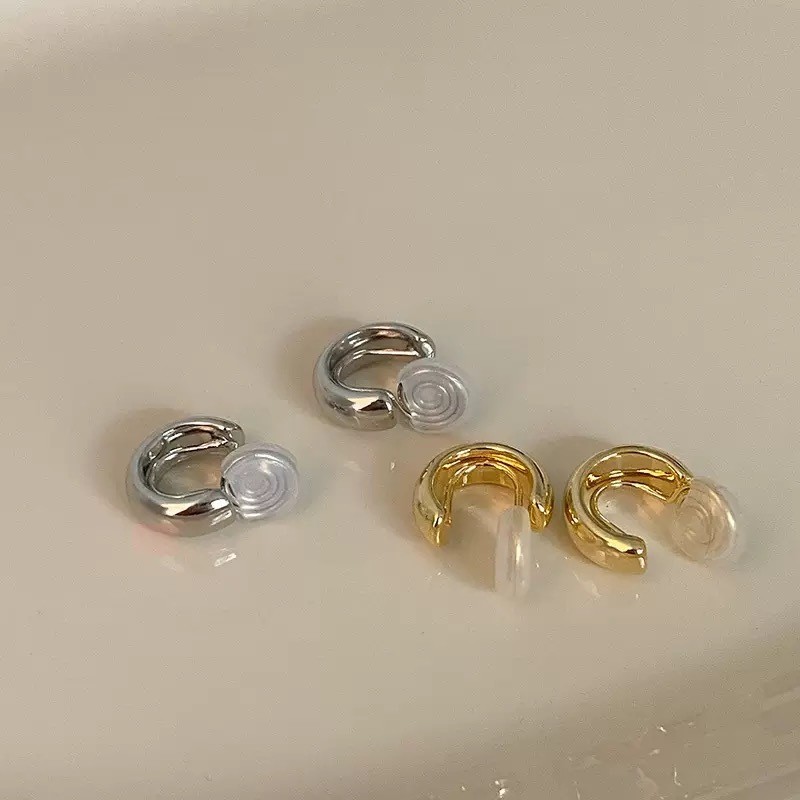 จัดส่งจากกรุงเทพฯ ต่างหูแฟชั่น ทอง เงิน ร้านค้าไทย ต่างหูหนีบ