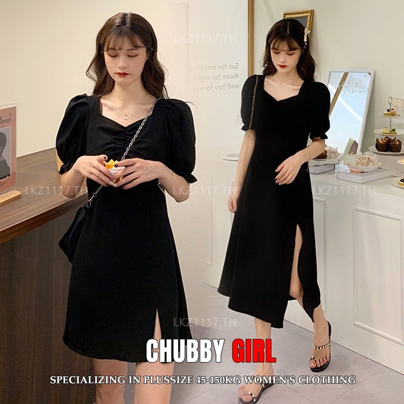 Plus size เสื้อผ้าสาวอวบ เดรสสาวอวบอ้วน ไซส์ใหญ่ ผู้หญิง เดรสคอเหลี่ยม ทรงหลวม แขนสั้น แยก สีพื้น ฤดูร้อน สไตล์เกาหลีแฟชั่น