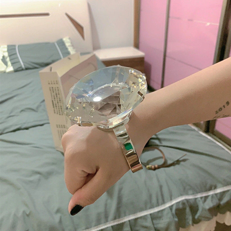 จําลองแหวนเพชรปลอมแหวนใหญ่ของขวัญวันเกิดตลกแก้วหมั้นแต่งงานข้อเสนอแต่งงาน真假钻แหวนแหวนใหญ่แหวน生日ใหม่เทศกาลแก้วใหม่ใหม่ใหม่เพื่อนคู่
