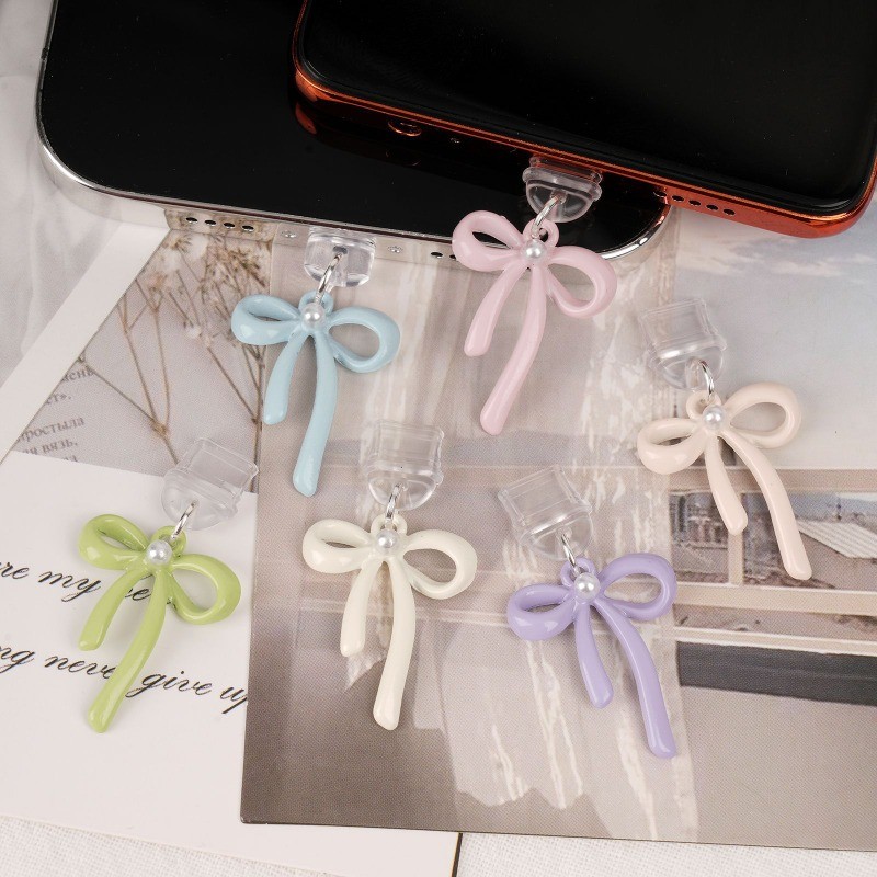 โบว์สีมุกอบสีนมปลั๊กฝุ่นโทรศัพท์เหมาะสําหรับปลั๊กพอร์ตชาร์จ Apple Type-C Android