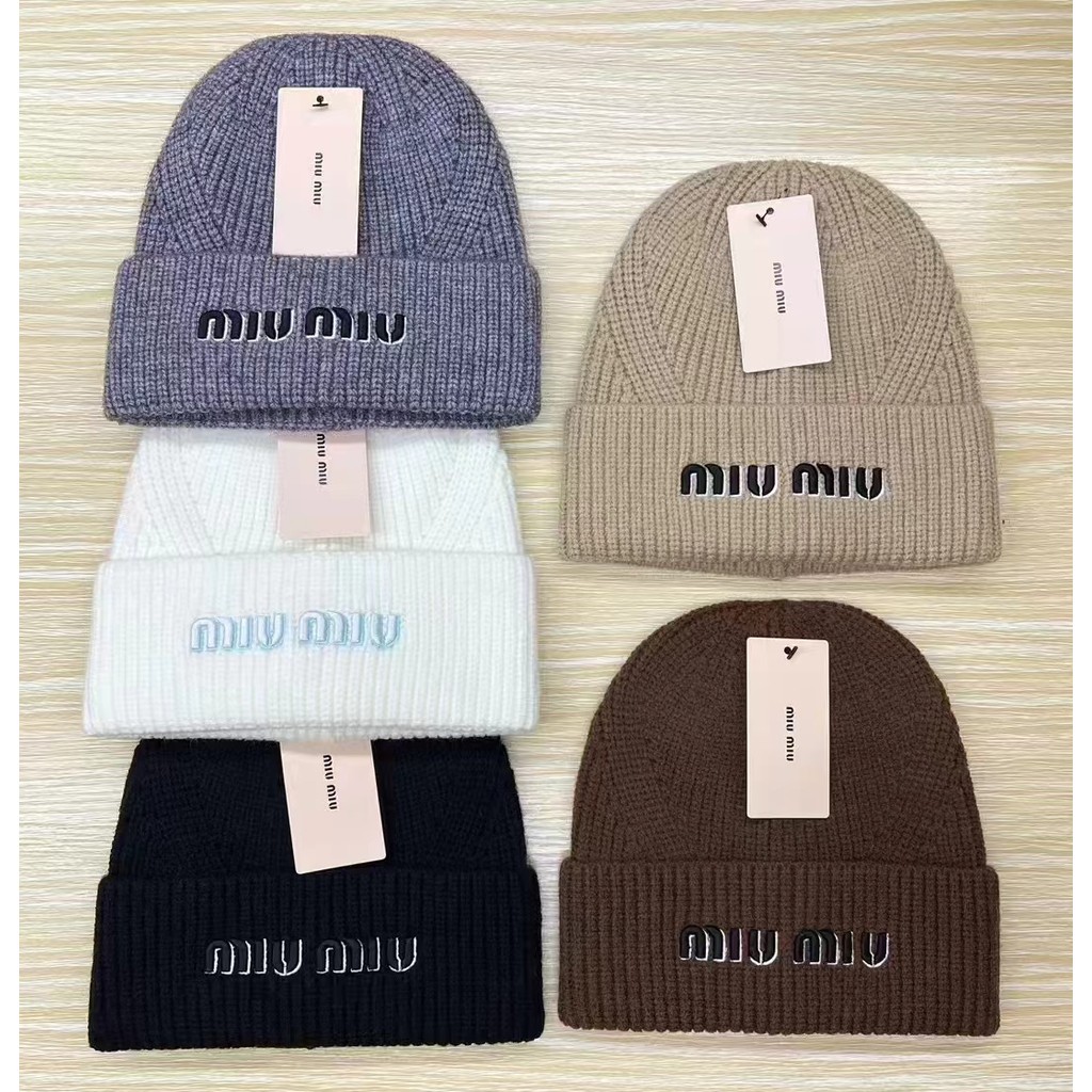 Miu miu Brimless Hat หมวกไหมพรมกันลมเข้ากันทั้งหมด