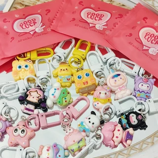 พร้อมส่ง ถุงสุ่มพวงกุญแจ 1 ชุด 30 ถุง พวงกุญแจน่ารัก มีระฆัง น่ารักมาก กระเป๋ากล่องตาบอด กระเป๋าตาบอด