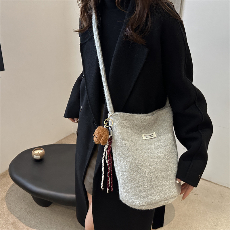 Mousoon New Niche Shoulder Messenger Bag Female Fashion Personality Trend Korean Style Shoulder Bucket Bag