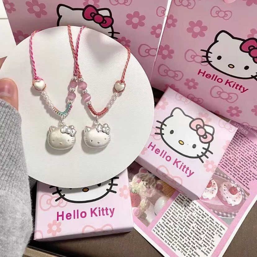 [1081 คน Collection] สร้อยคอแมว KT สีชมพูโอปอล Hello Kitty Kuromi HelloKitty โซ่กระดูกไหปลาร้าหรูหรา