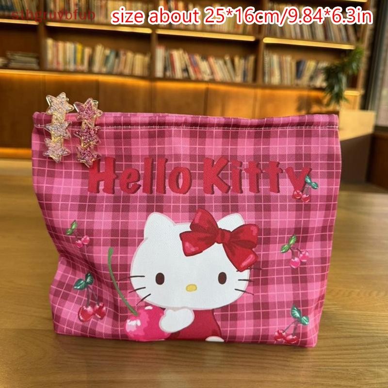 STHB น่ารัก Sanrio Hello Kitty กระเป๋าเครื่องสําอาง KT Cat พิมพ์กระเป๋าถือกระเป๋าเดินทางขนาดใหญ่ความจุแบบพกพากระเป๋าแป้งกระเป๋าเก็บสาวของขวัญ TH