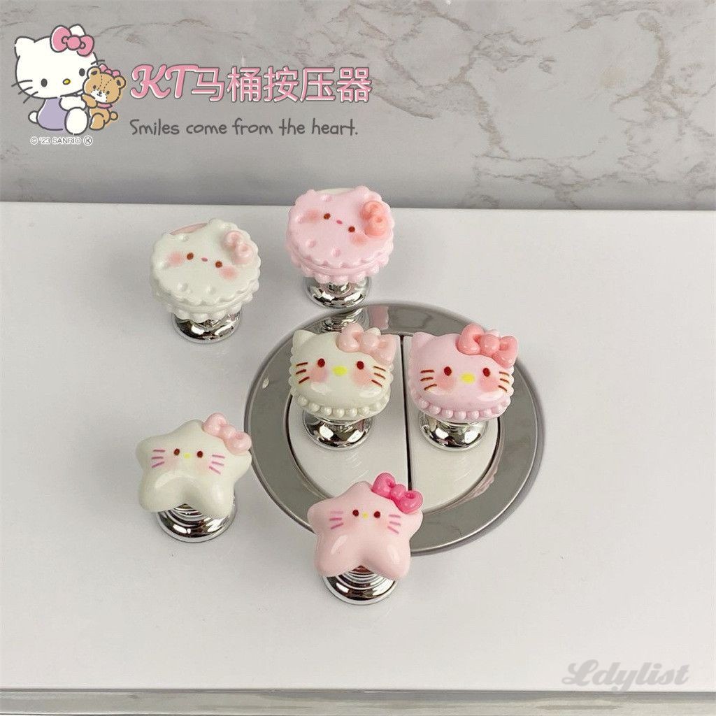 ღ Sanrio ปุ่มกดชักโครก Hello Kitty สุดน่ารัก ตะปูยาว ปุ่มเสริมสำหรับถังน้ำอเนกประสงค์ ปุ่มเล็ก